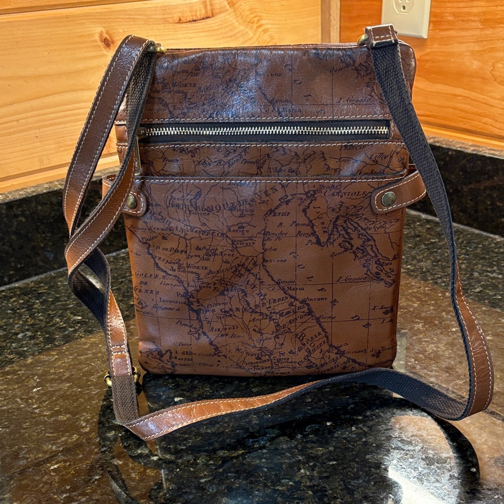 Vintage Map Design Brown Leather Crossbody Bag